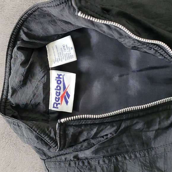Reebok black quilted jacket - Picture 3 of 4